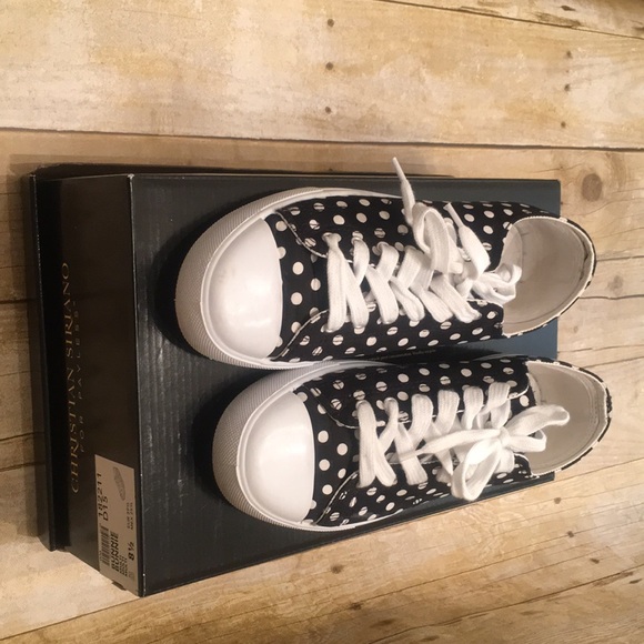 Forever 21 Sneakers - Picture 3 of 6